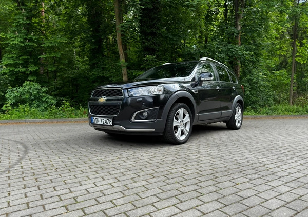 Chevrolet Captiva cena 39900 przebieg: 204000, rok produkcji 2013 z Łeba małe 254